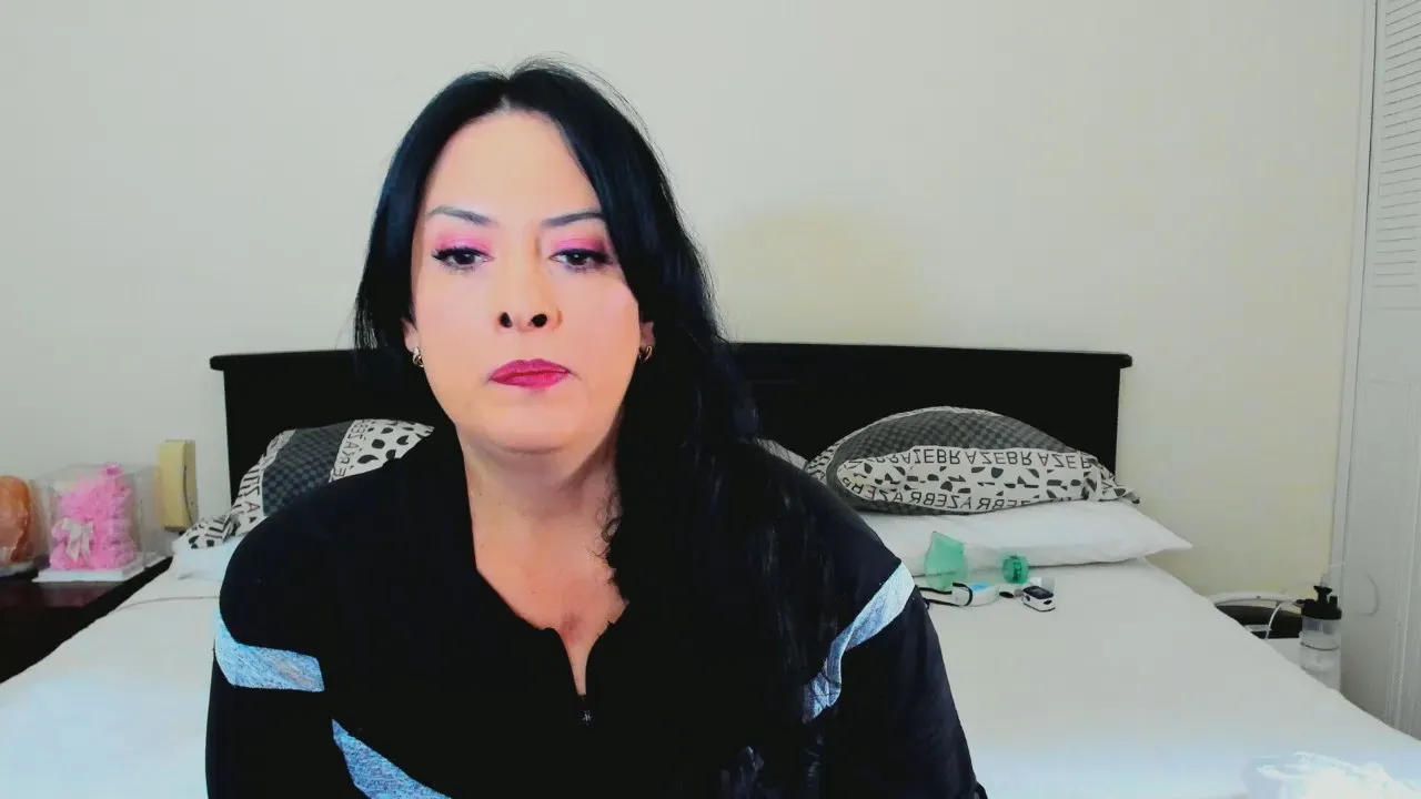 Offline jaanna_ on Cam4