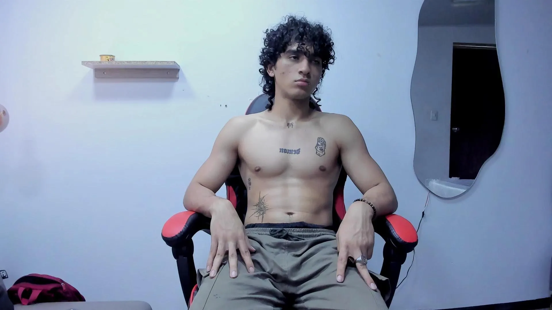 Offline JackTylor on Cam4