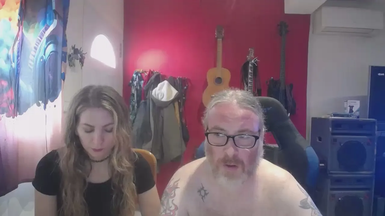 Offline jaimote30 on Cam4