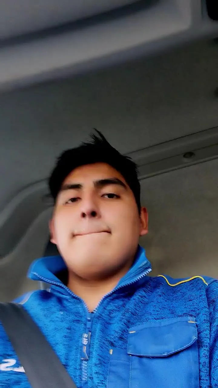 Offline James25nava on Cam4