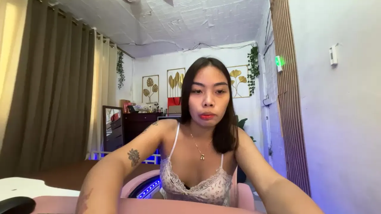 Offline Janangoshy on Cam4