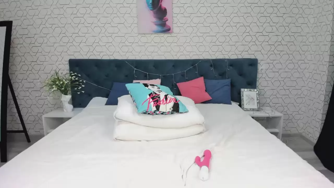 Offline Jane_Broks on Cam4