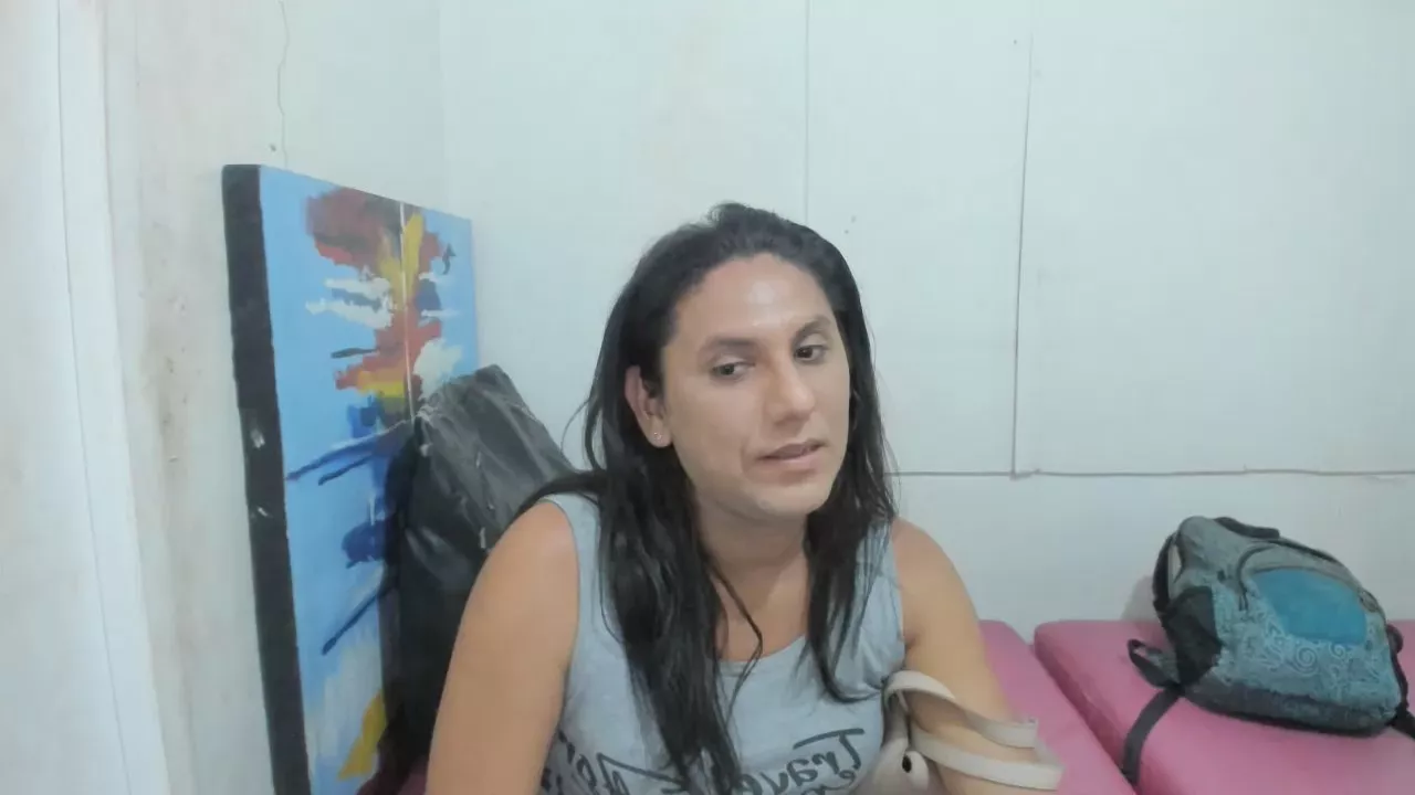 Offline janestones on Cam4