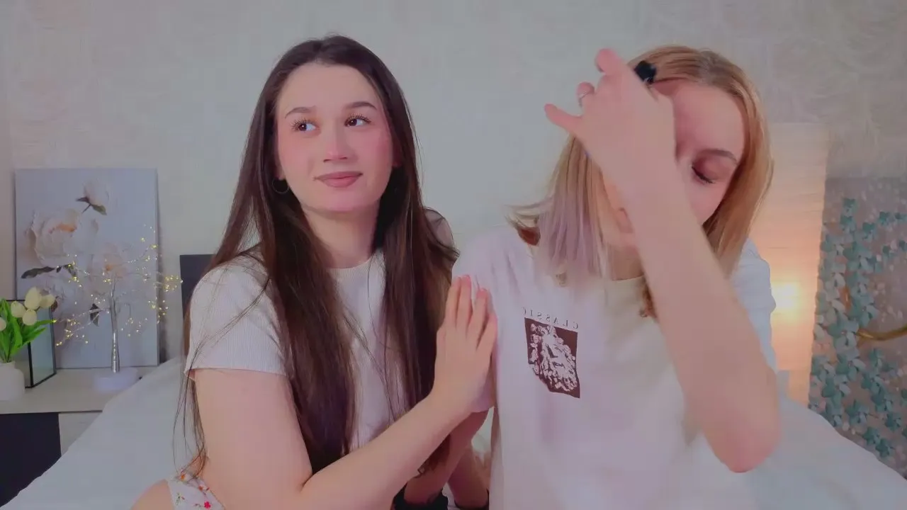 Offline JaniceMelani on Cam4