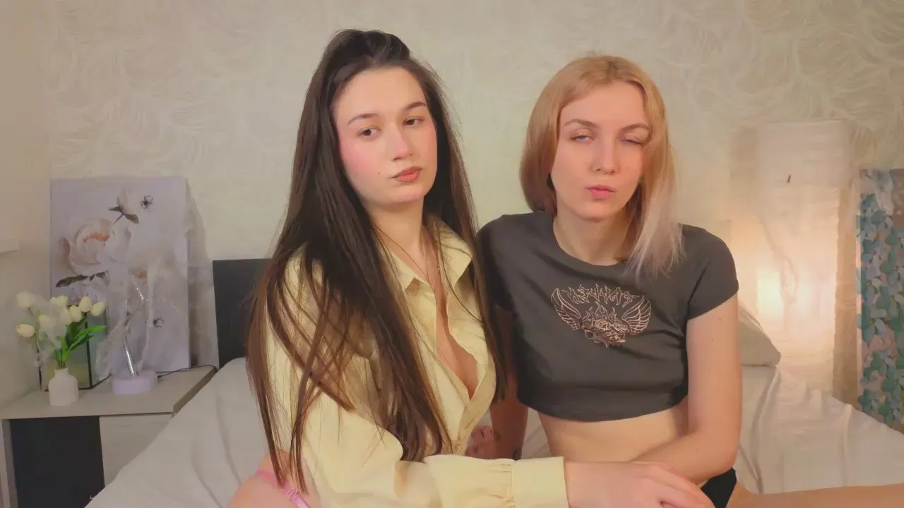 Offline JaniceMelani on Cam4