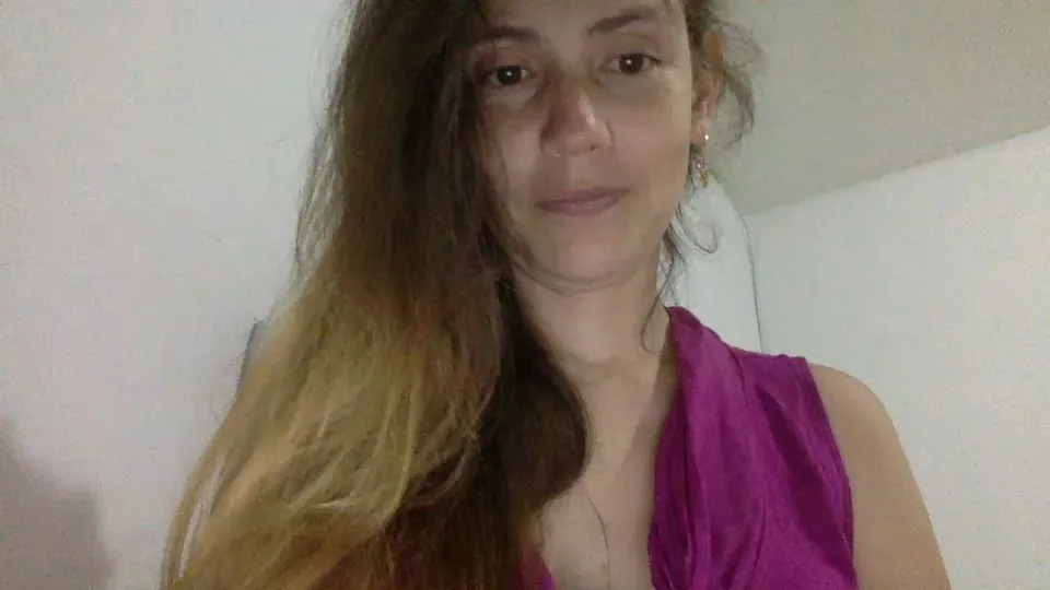 Offline jasminalba on Cam4