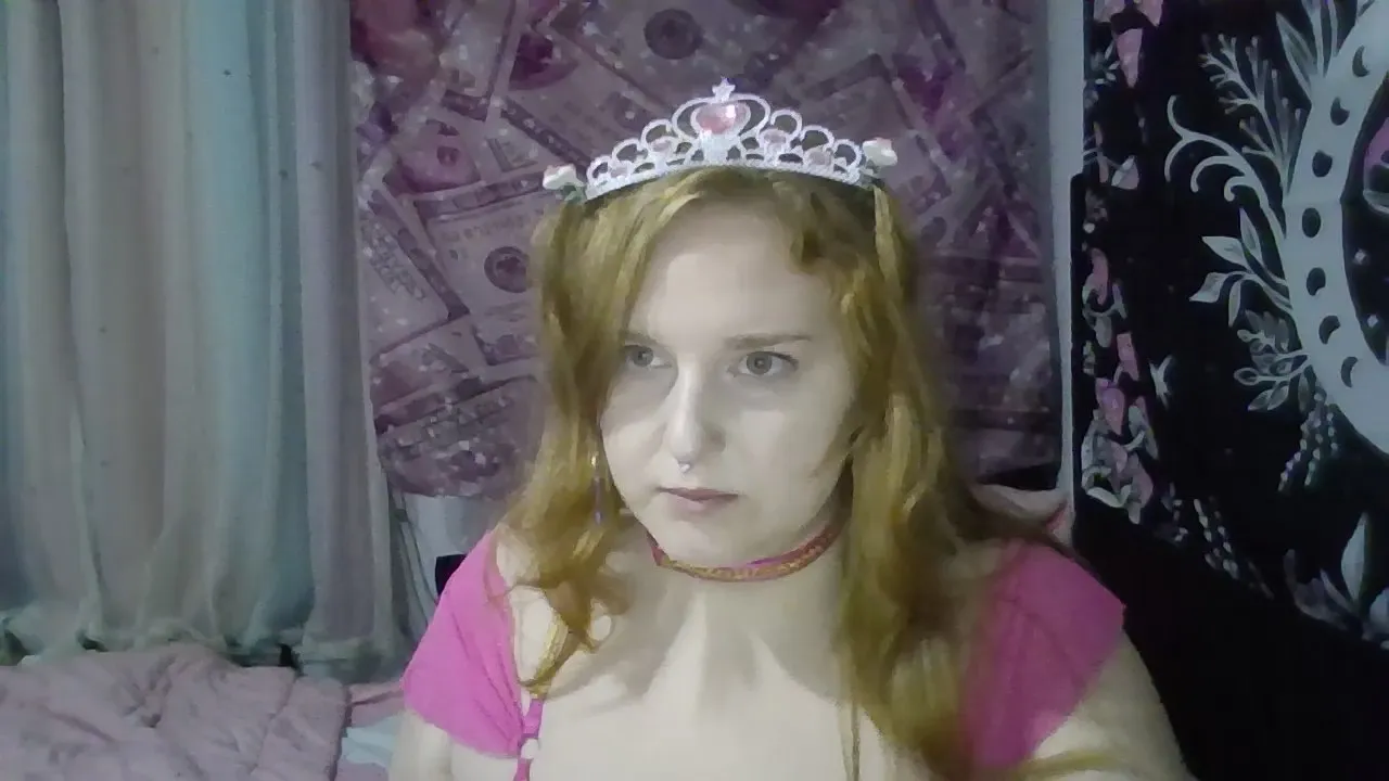 Offline jasminegreen on Cam4