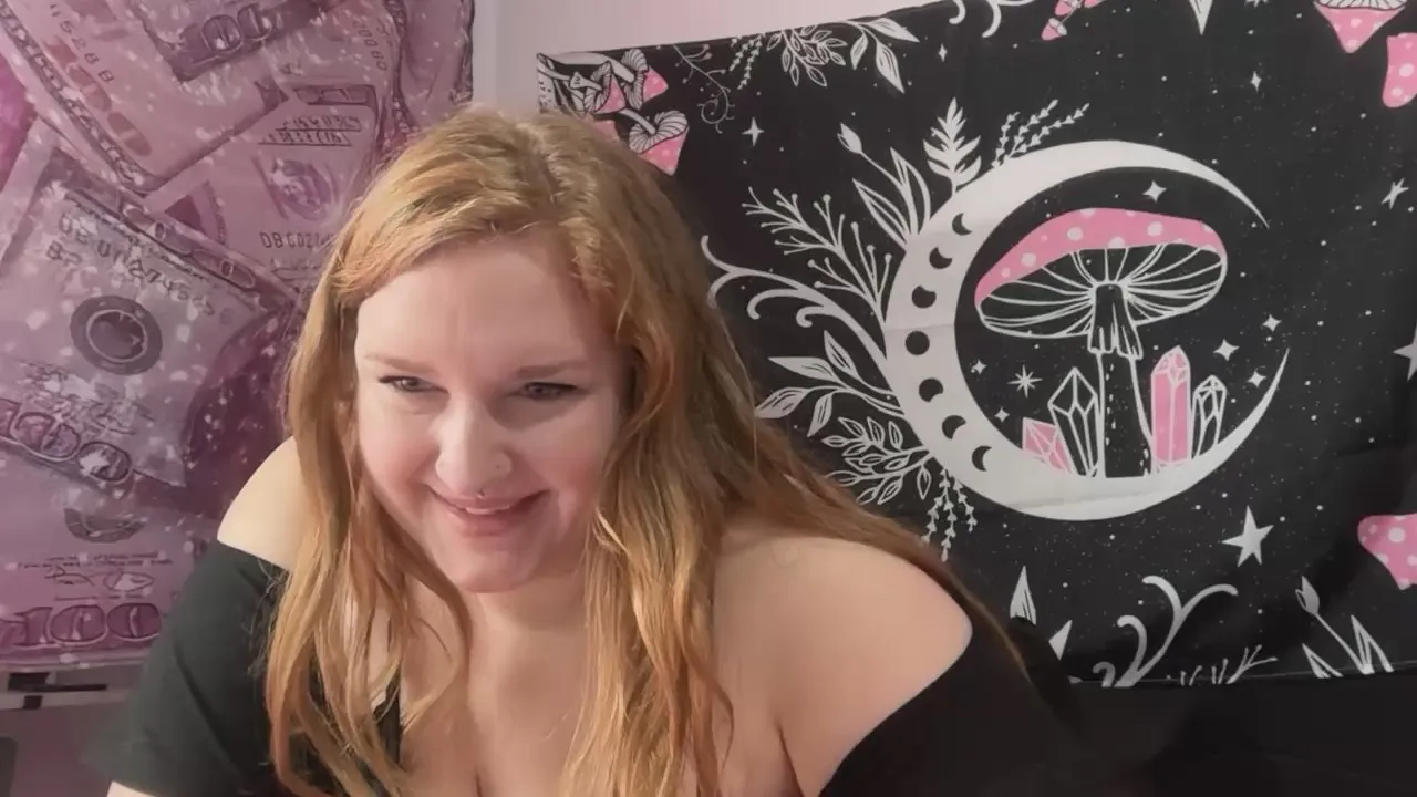 Offline jasminegreen on Cam4