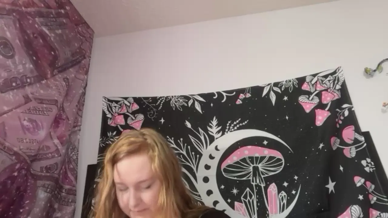 Offline jasminegreen on Cam4