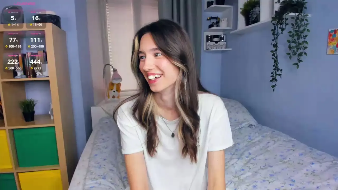 Offline JayneFurness on Cam4