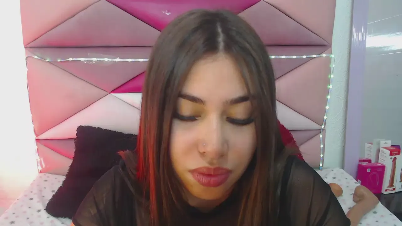 Offline jazminslut on Cam4