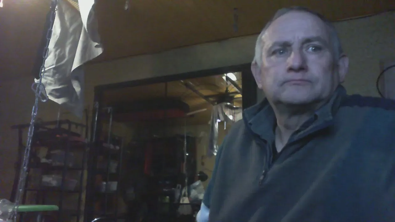 Offline jeanlulu on Cam4