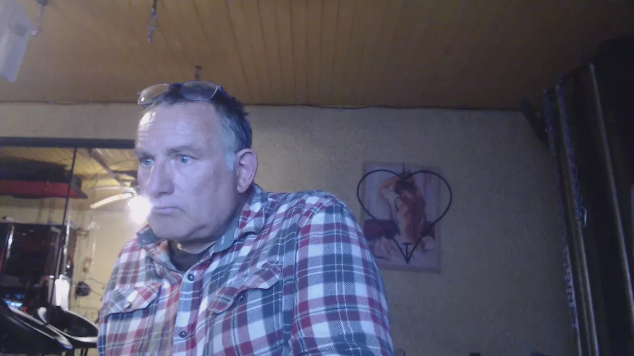 Offline jeanlulu on Cam4