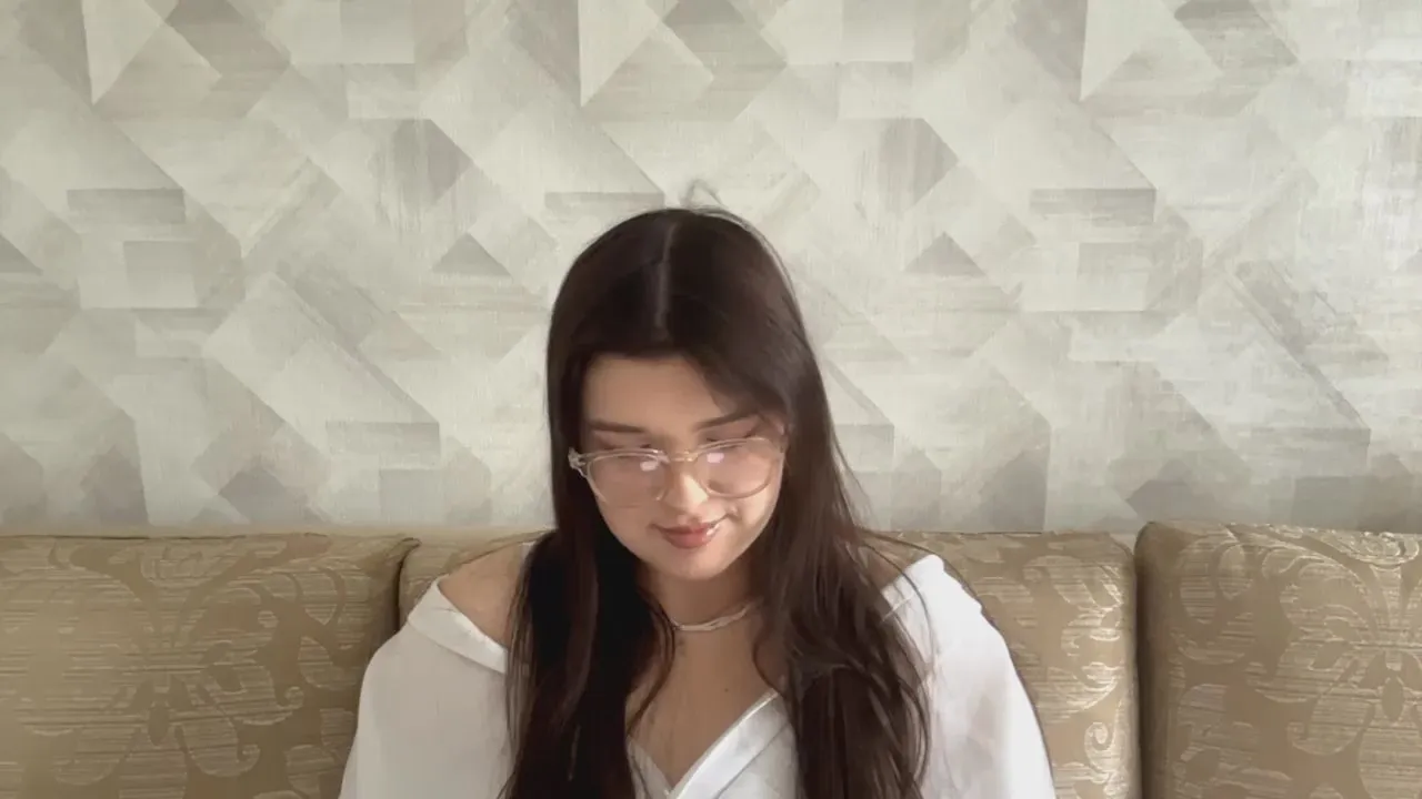 Offline JennellSewade on Cam4