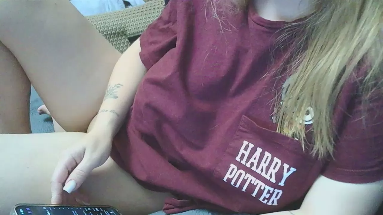 Offline jessie3107 on Cam4