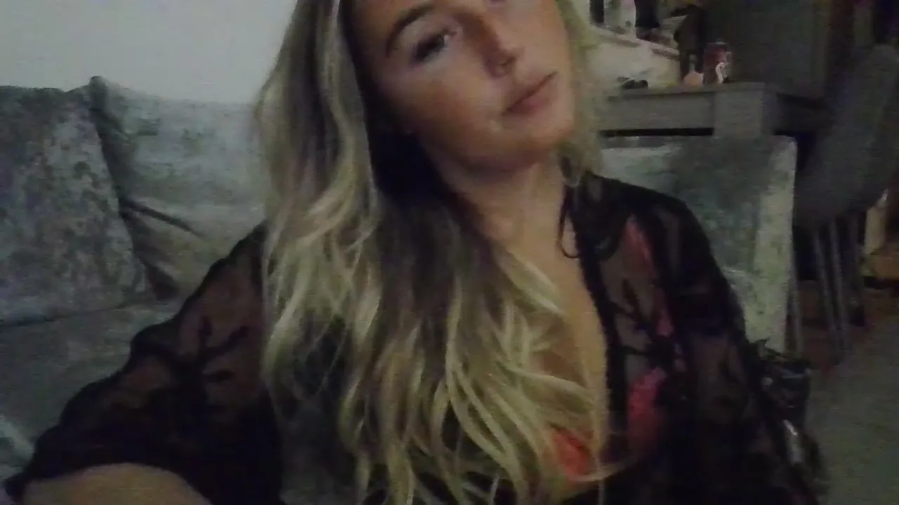 Offline JessieMillerX on Cam4