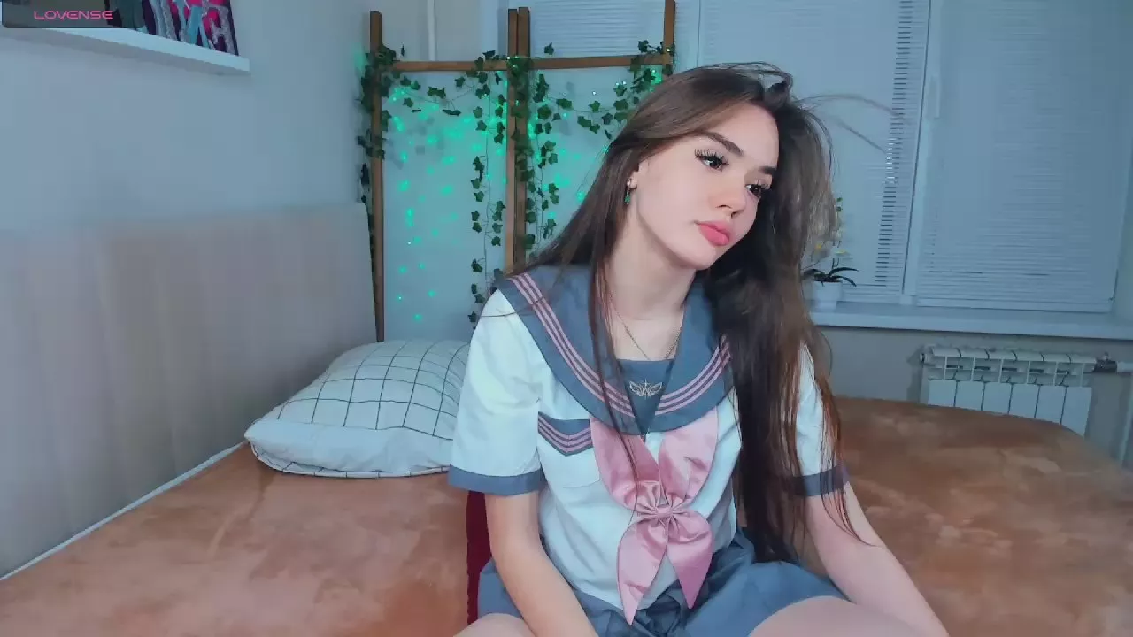 Offline Jinny_garland on Cam4