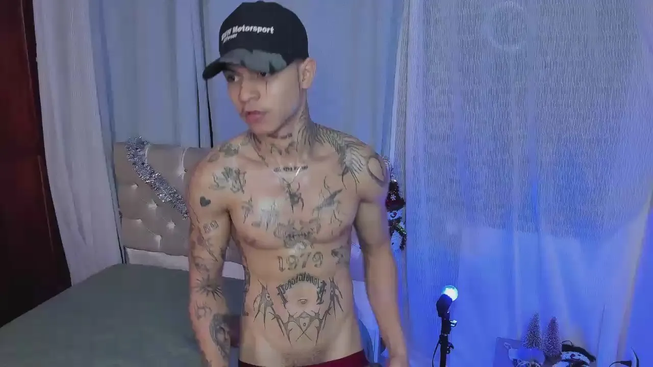 Offline john_mystic1 on Cam4