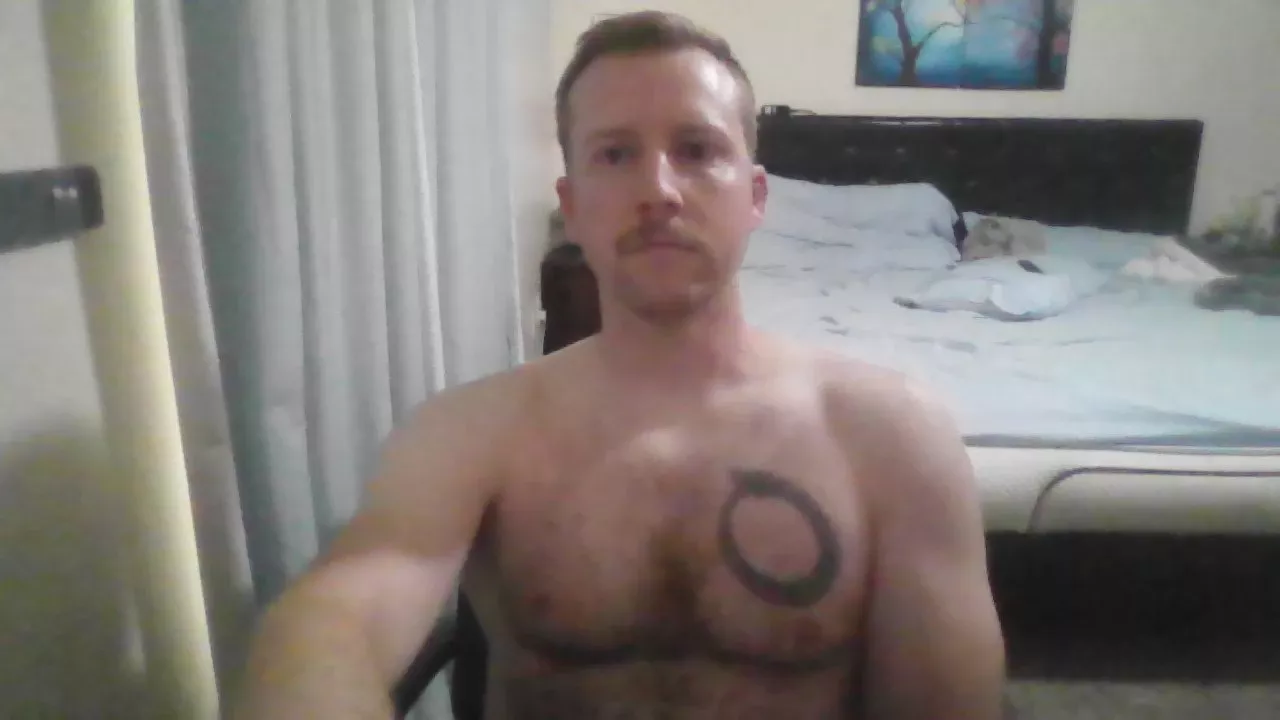 Offline johnhandcock19 on Cam4