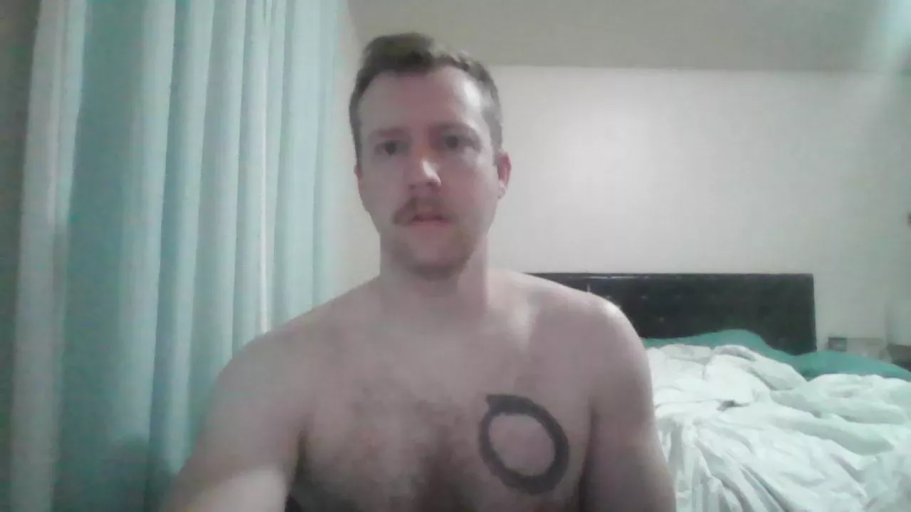 Offline johnhandcock19 on Cam4