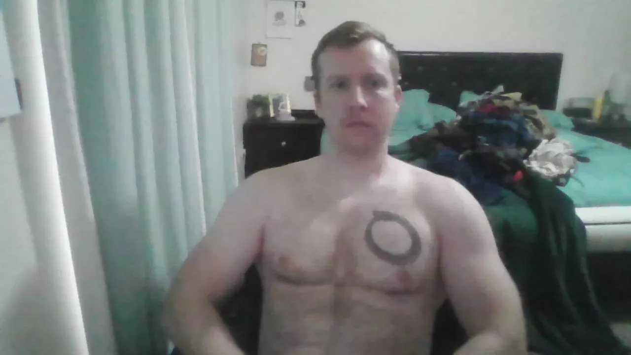 Offline johnhandcock19 on Cam4