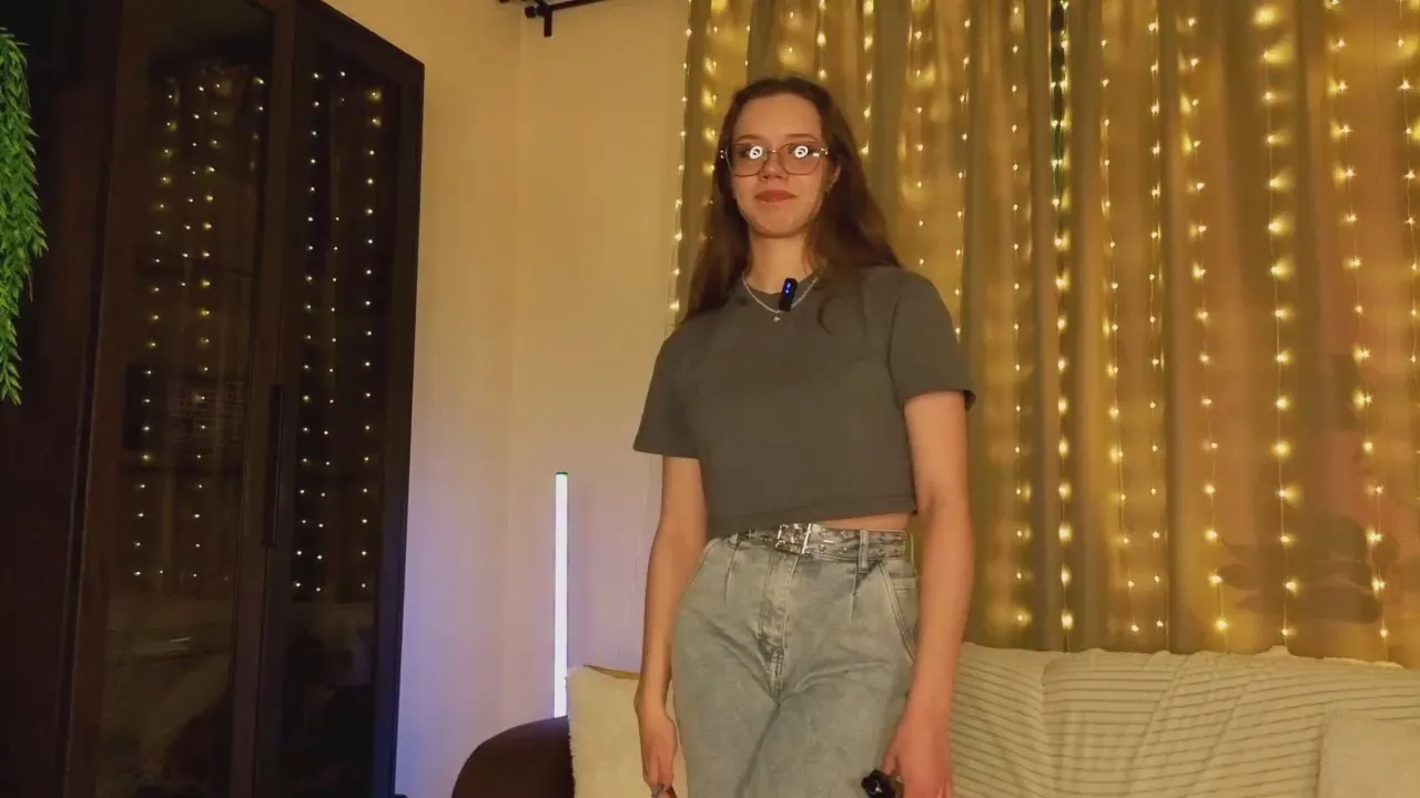 Offline JovitaCourneya on Cam4