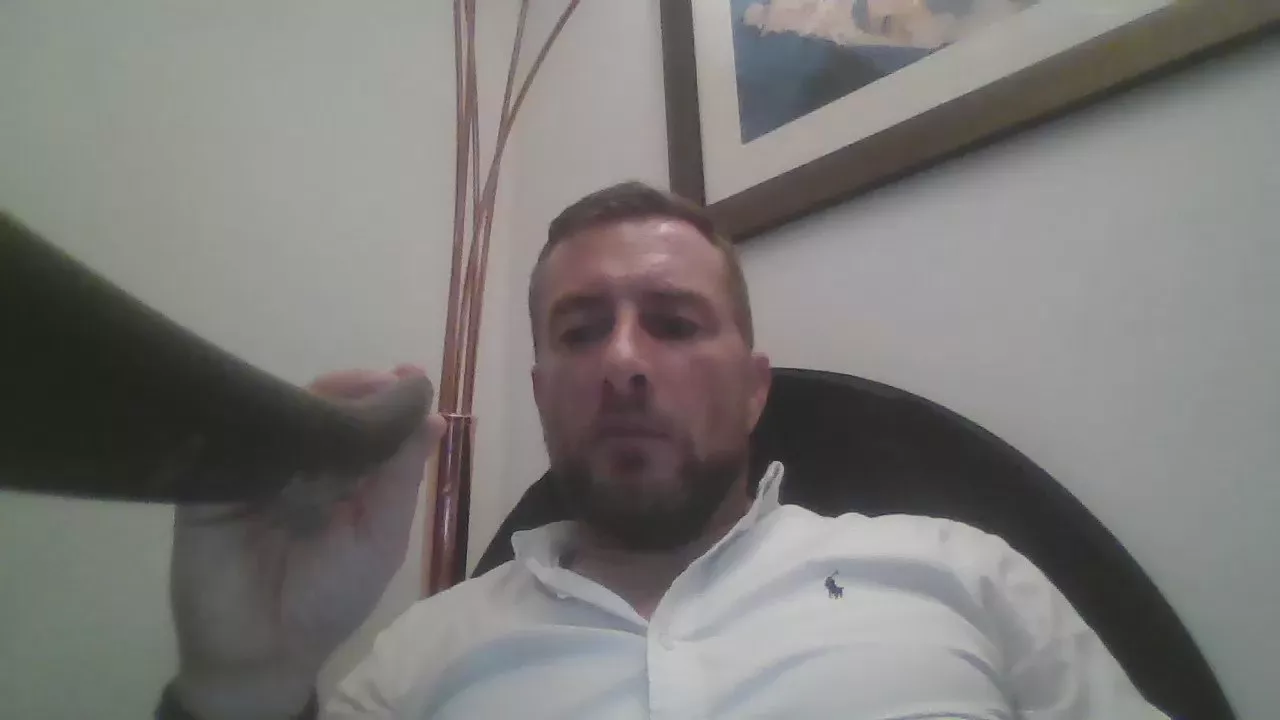 Offline Joy_s_couple on Cam4