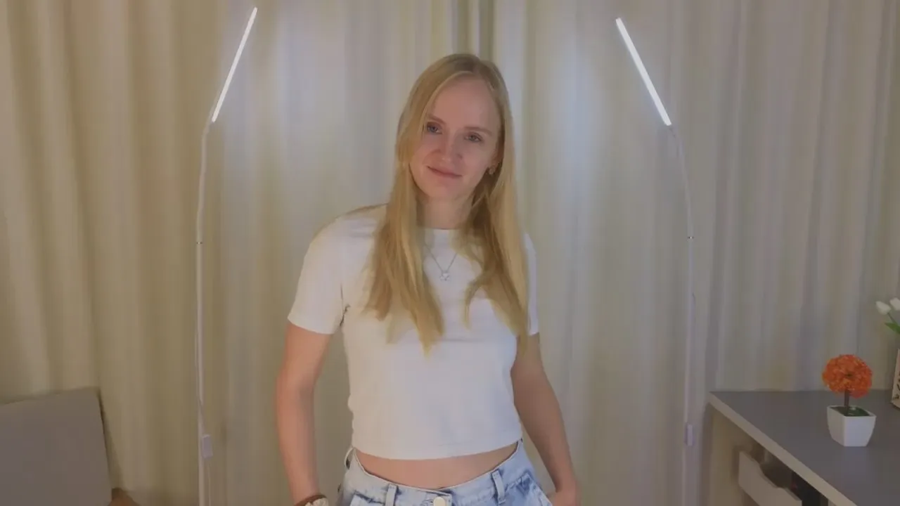 Freechat JoyaRamsbottom on Cam4