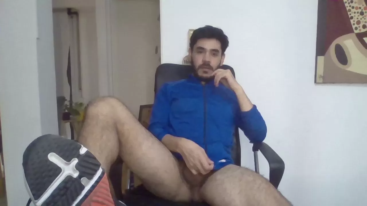 Offline Juann2725 on Cam4