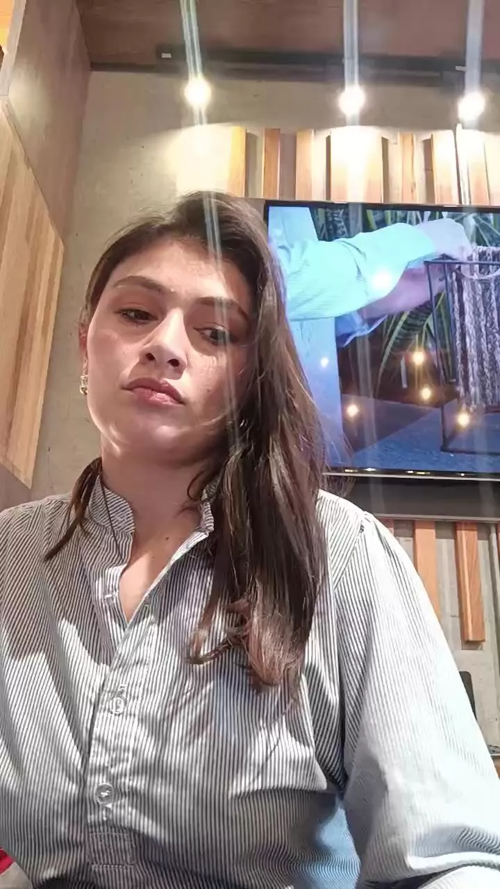 Offline juanna31 on Cam4