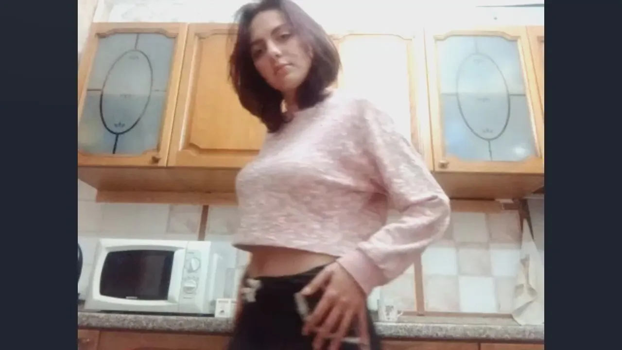 Freechat JuanRollans on Cam4