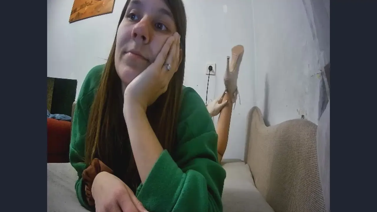 Offline JuleneSimmon on Cam4