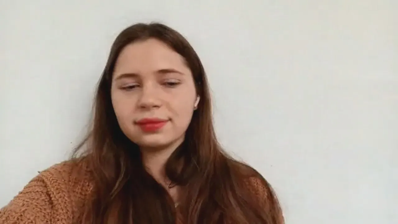 Offline JuleWoolfolk on Cam4