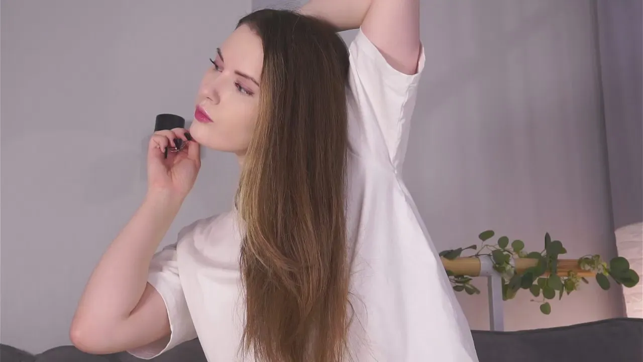 Offline JulianaHammond on Cam4