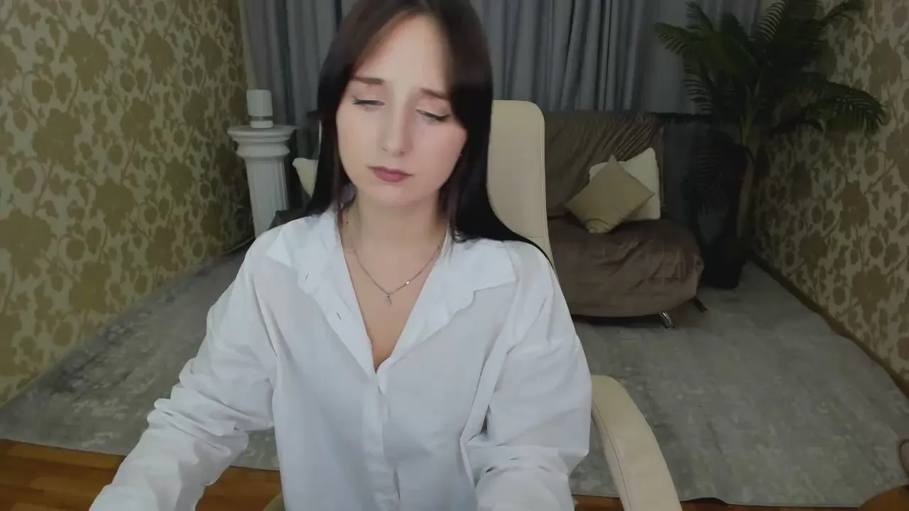 Freechat JulietMonli on Cam4