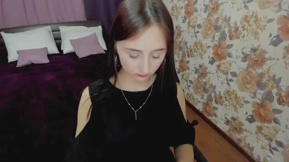 Freechat JulietMonli on Cam4