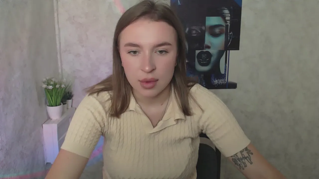 Offline JuliLa_ on Cam4