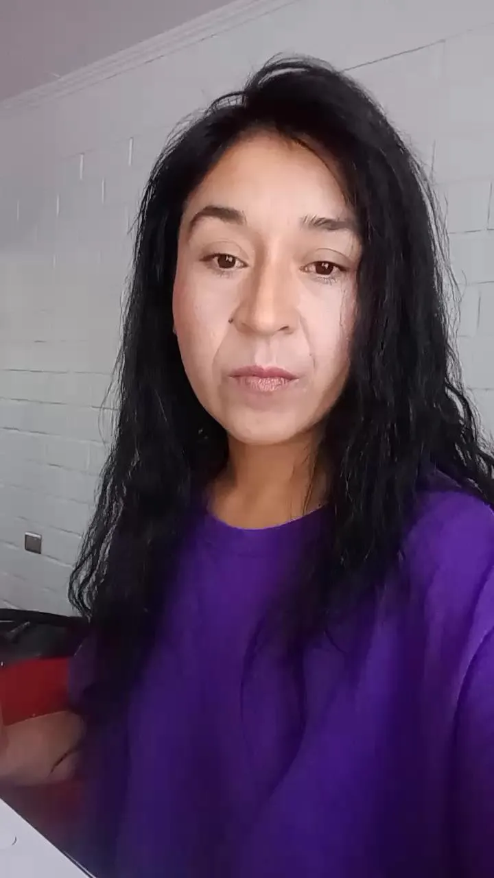 Offline KalosGyne on Cam4