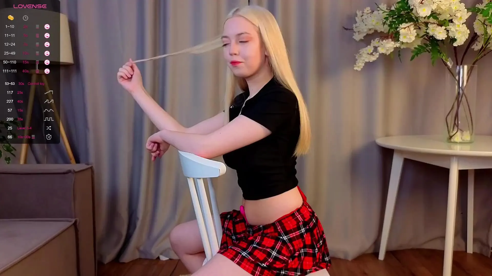 Offline KarenLowe on Cam4