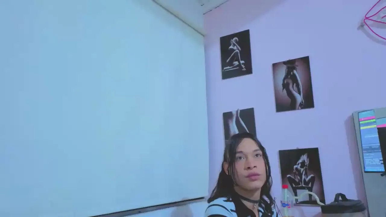 Offline karlacutesweet on Cam4