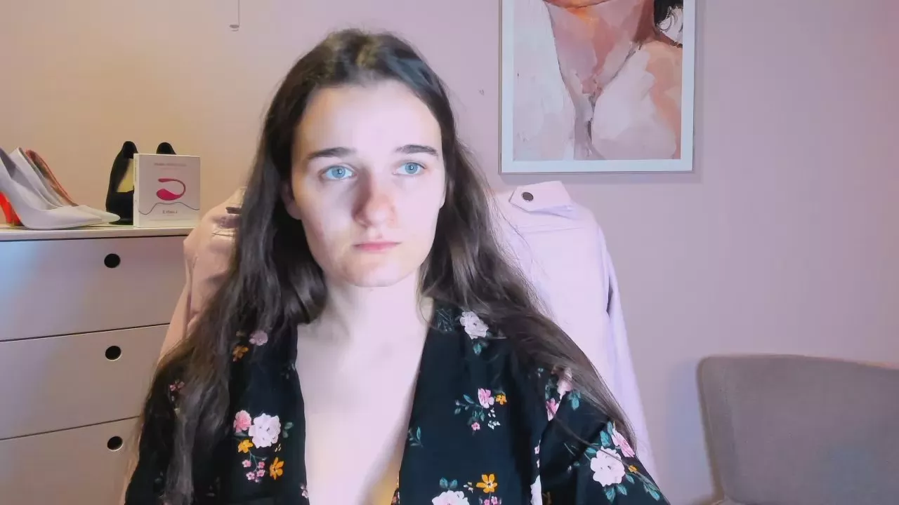 Offline kate_love03 on Cam4