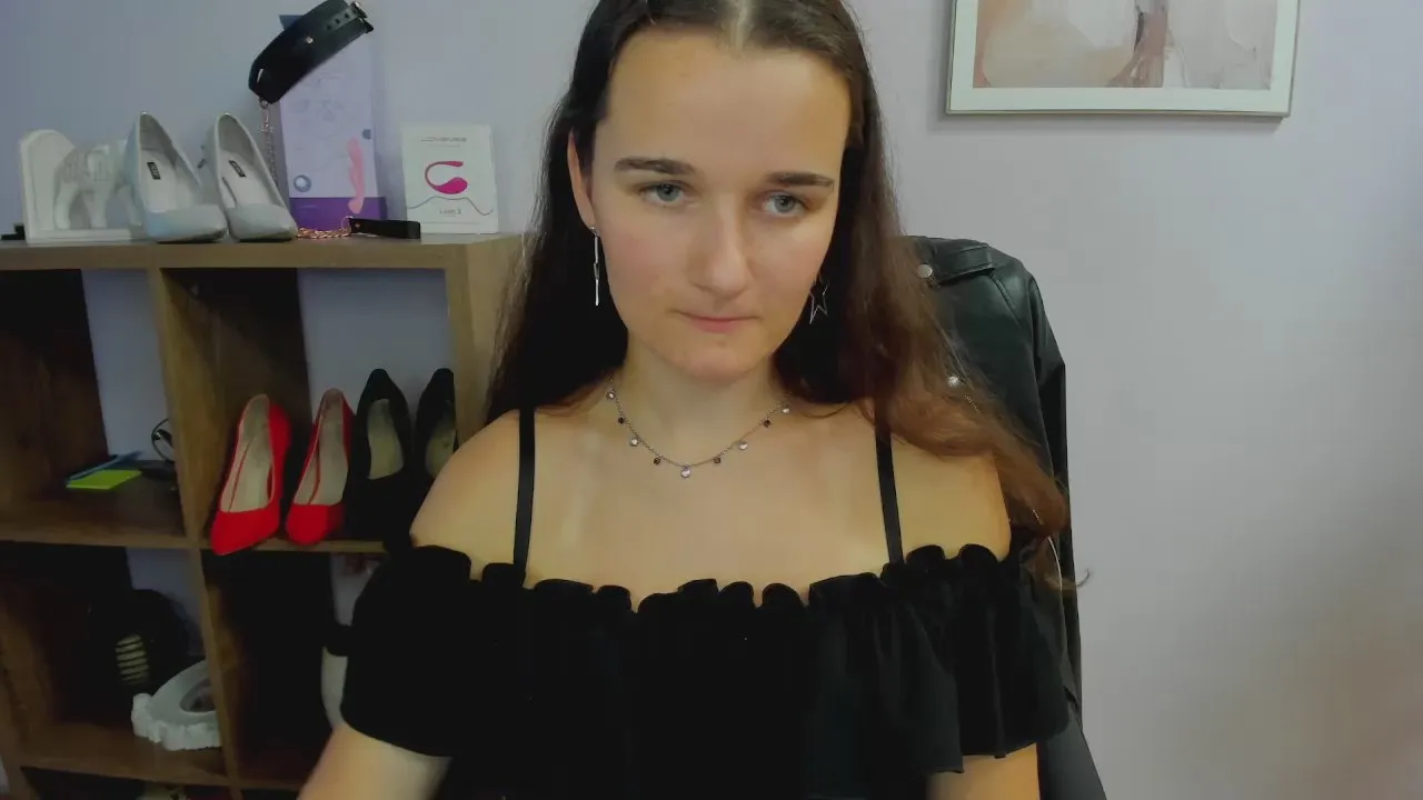 Offline kate_love03 on Cam4