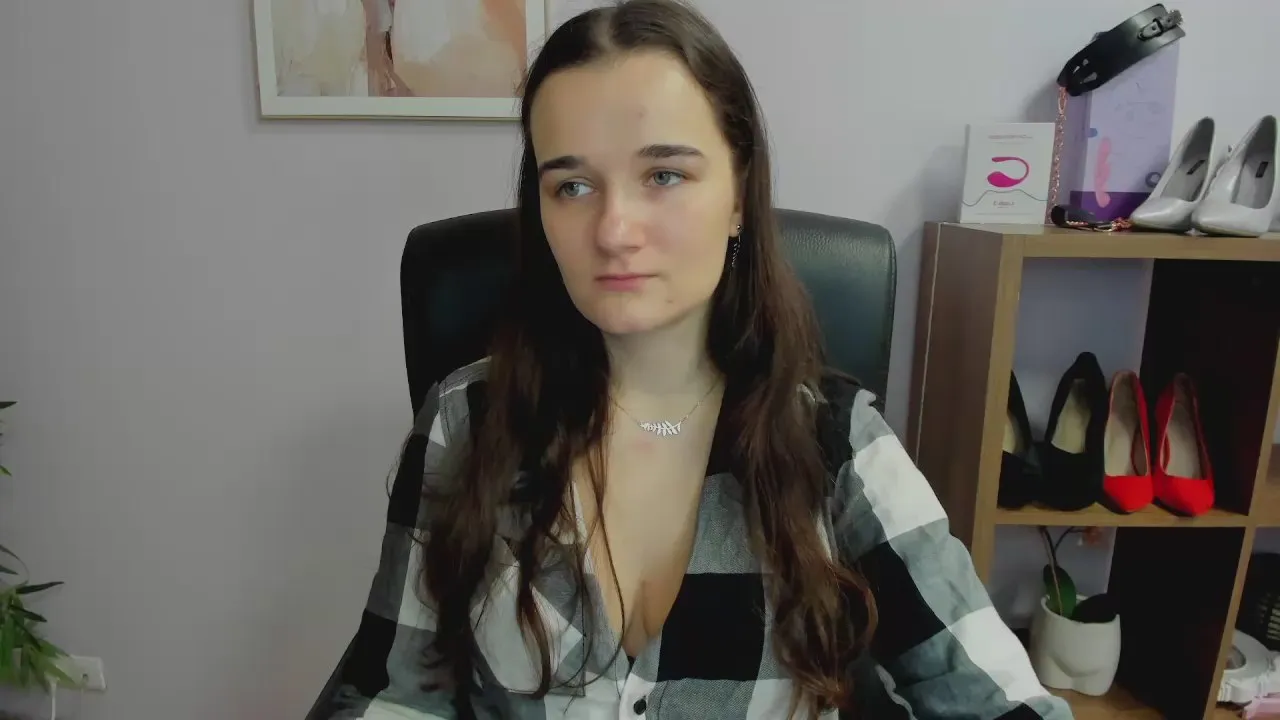 Offline kate_love03 on Cam4