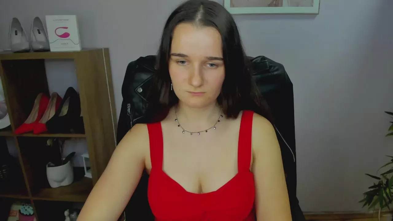 Offline kate_love03 on Cam4