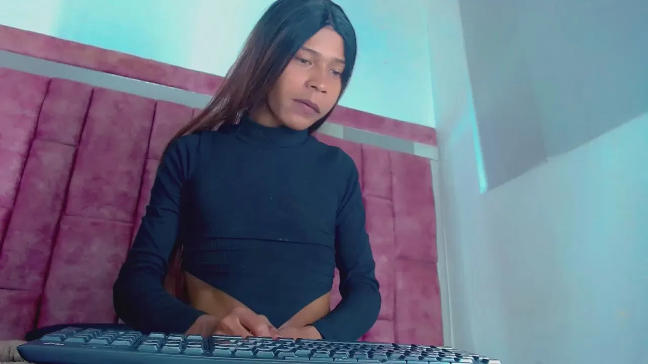 Freechat katherine_x1 on Cam4