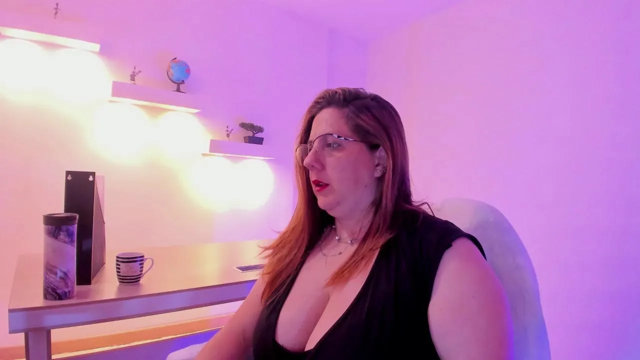 Offline katie_joness on Cam4