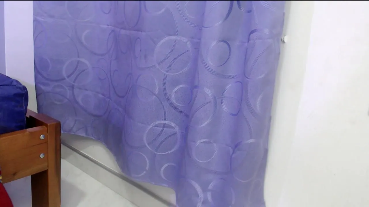 Offline katty18love18 on Cam4