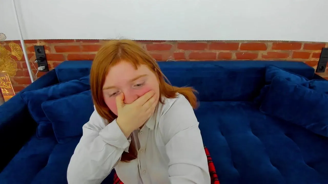 Offline Katty_Rose8 on Cam4