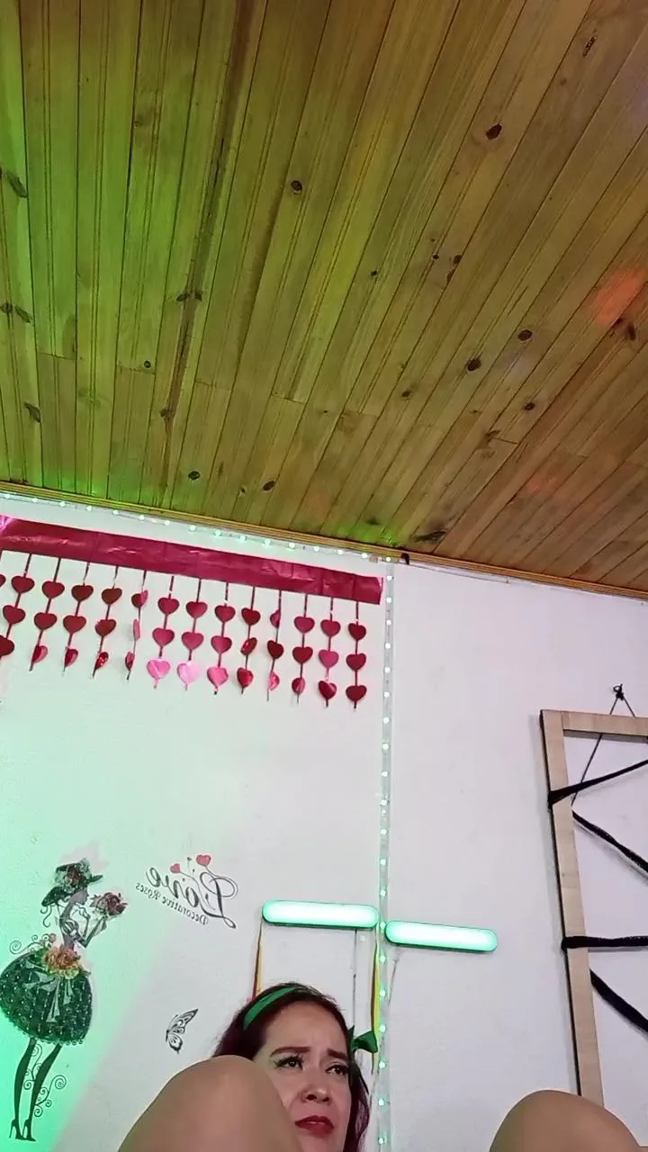 Freechat keila_j on Cam4