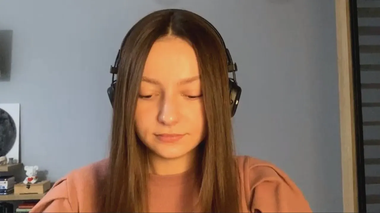 Offline KellyRarry69 on Cam4